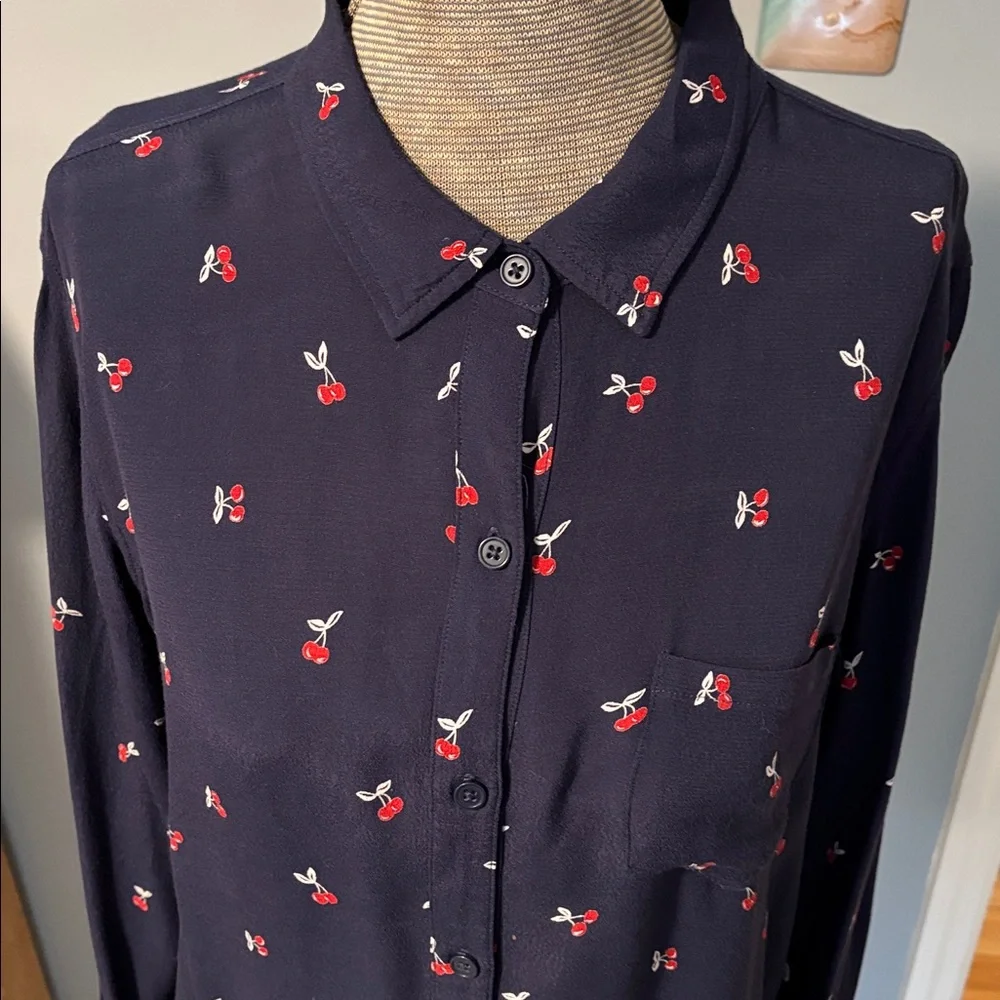 Rails Navy Cherry Design Button-Up Long Sleeve Lightweight Blouse - Picture 2 of 11